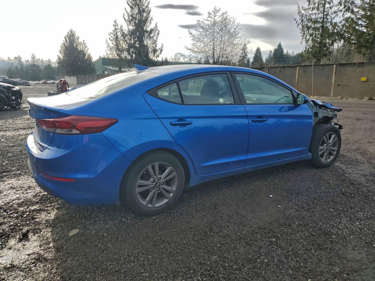 2017 HYUNDAI ELANTRA SE photo 3