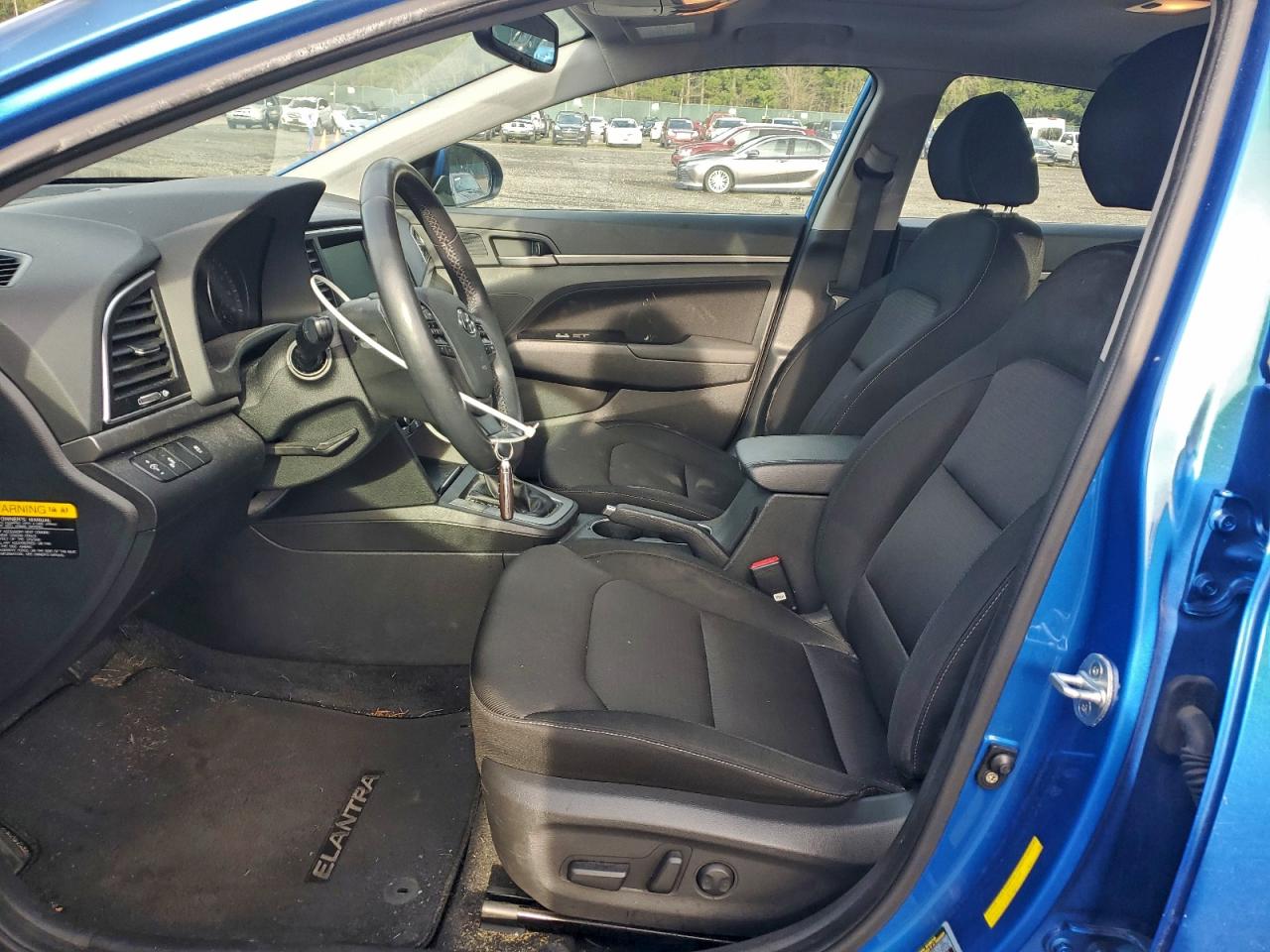 2017 HYUNDAI ELANTRA SE photo 7
