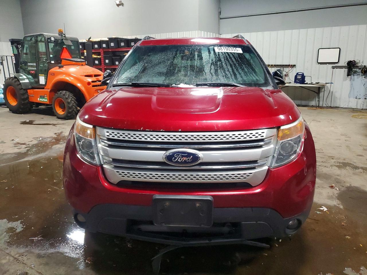 2014 FORD EXPLORER XLT photo 5