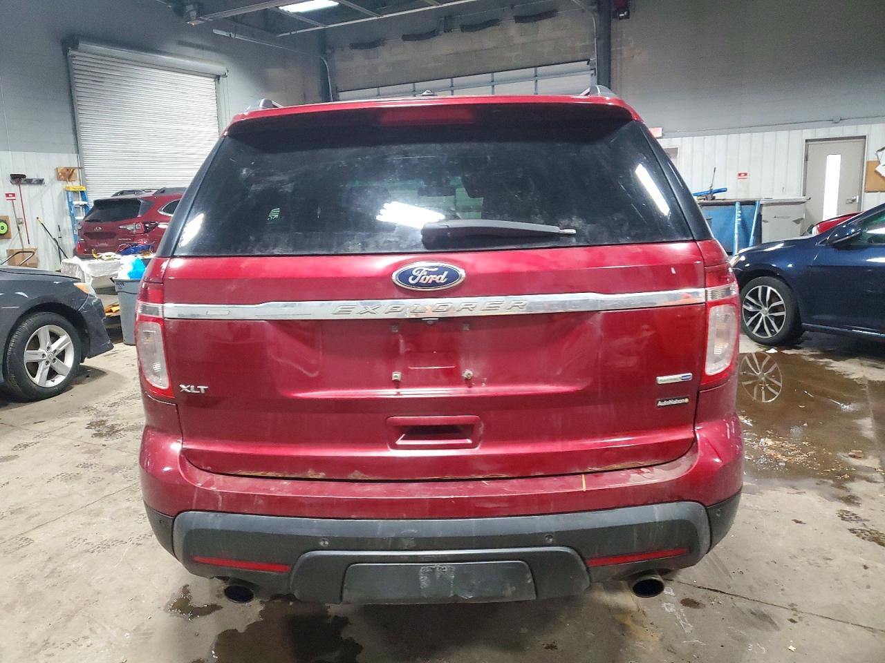 2014 FORD EXPLORER XLT photo 6