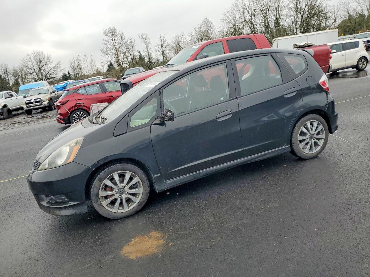2013 HONDA FIT