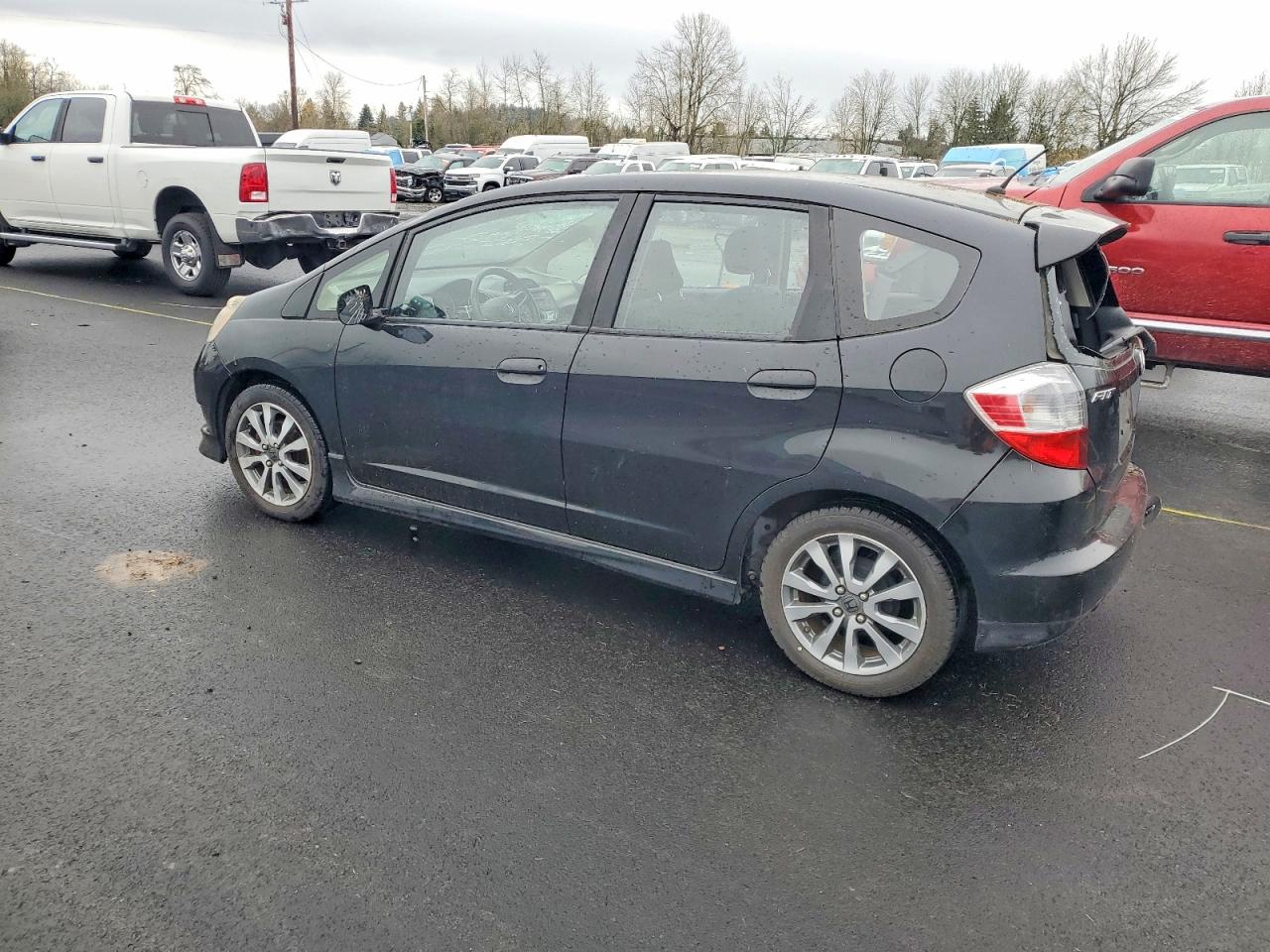 2013 HONDA FIT SPORT photo 2