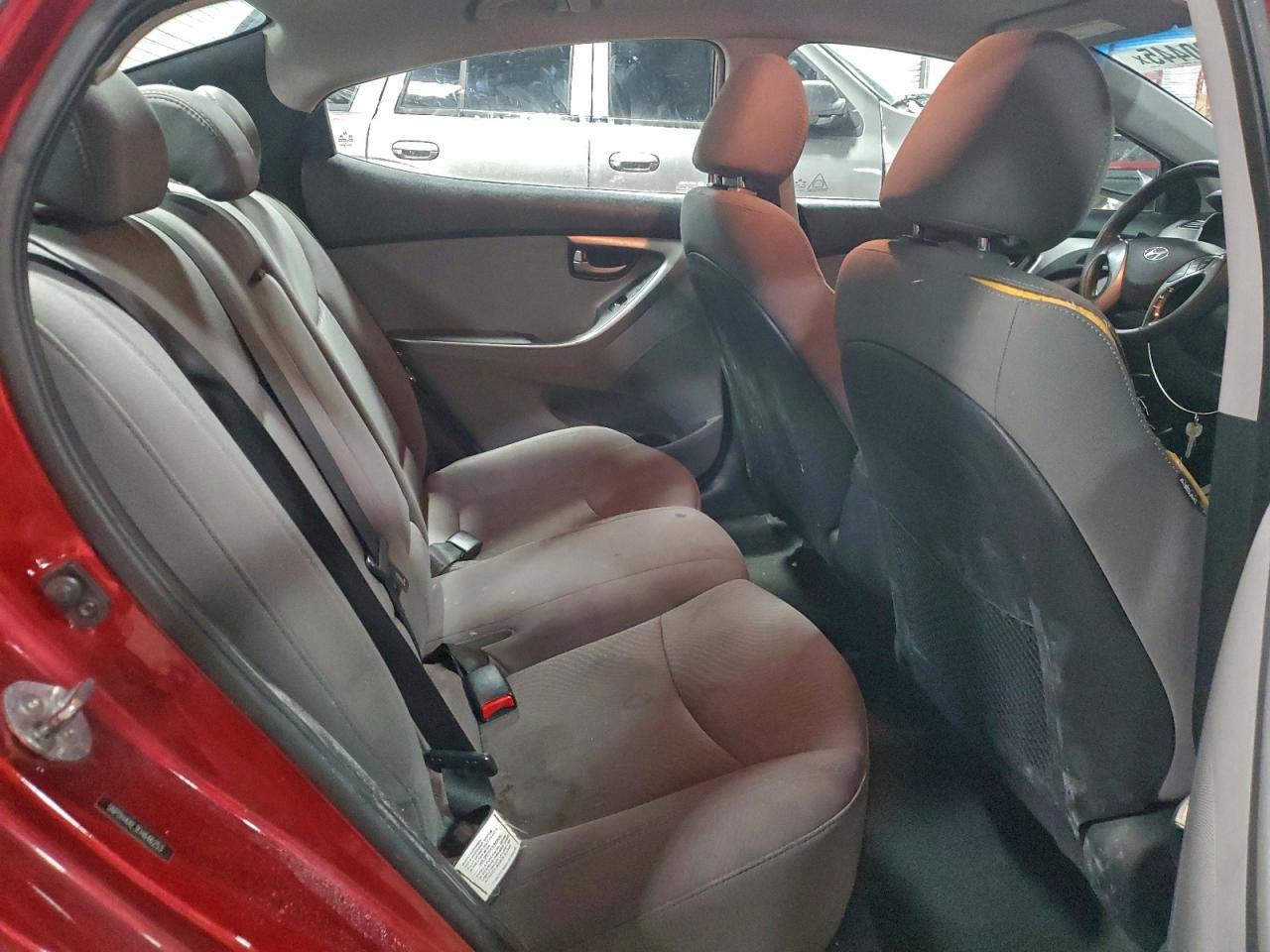 2015 HYUNDAI ELANTRA SE photo 10
