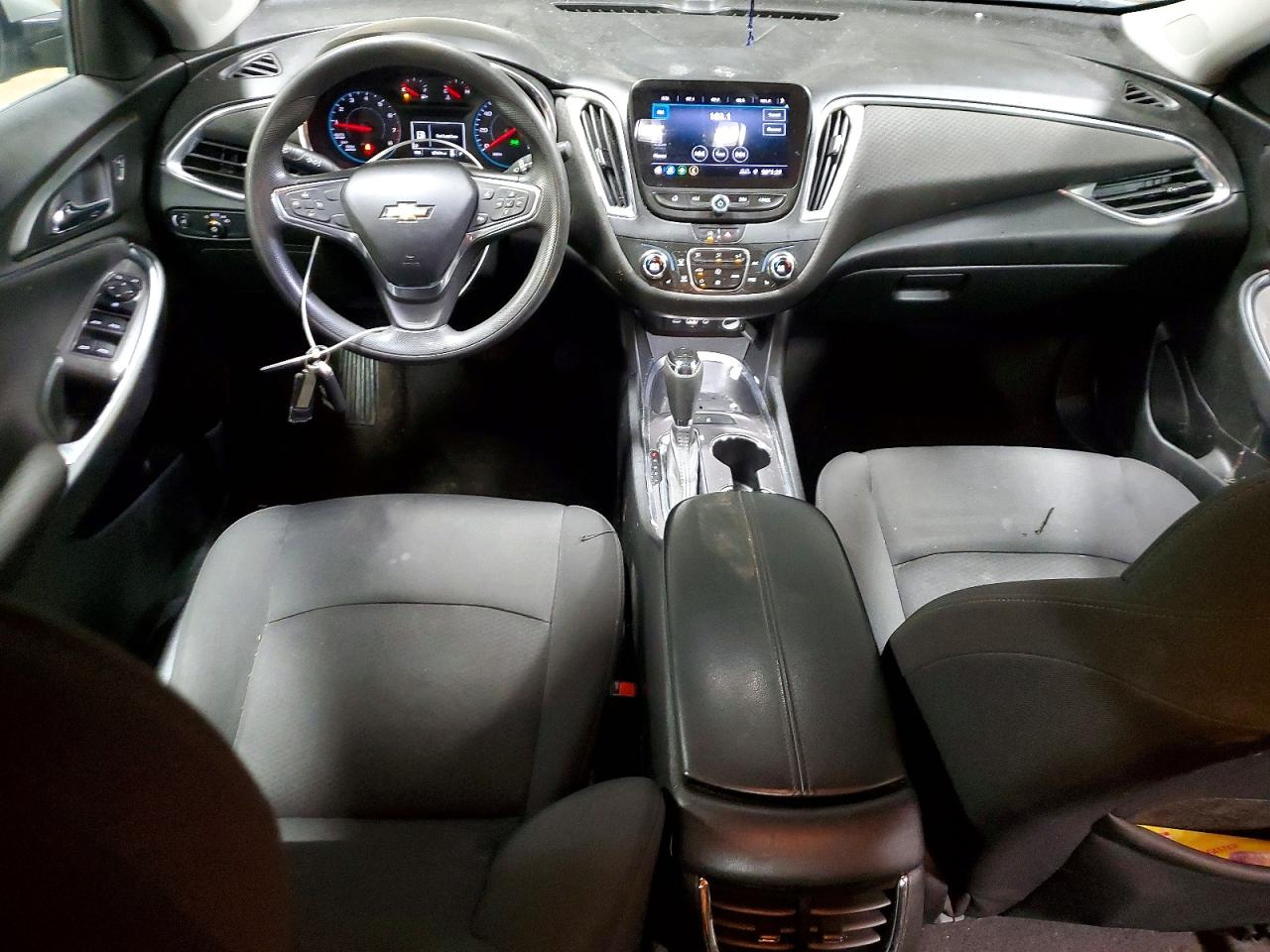 2020 CHEVROLET MALIBU LT photo 8