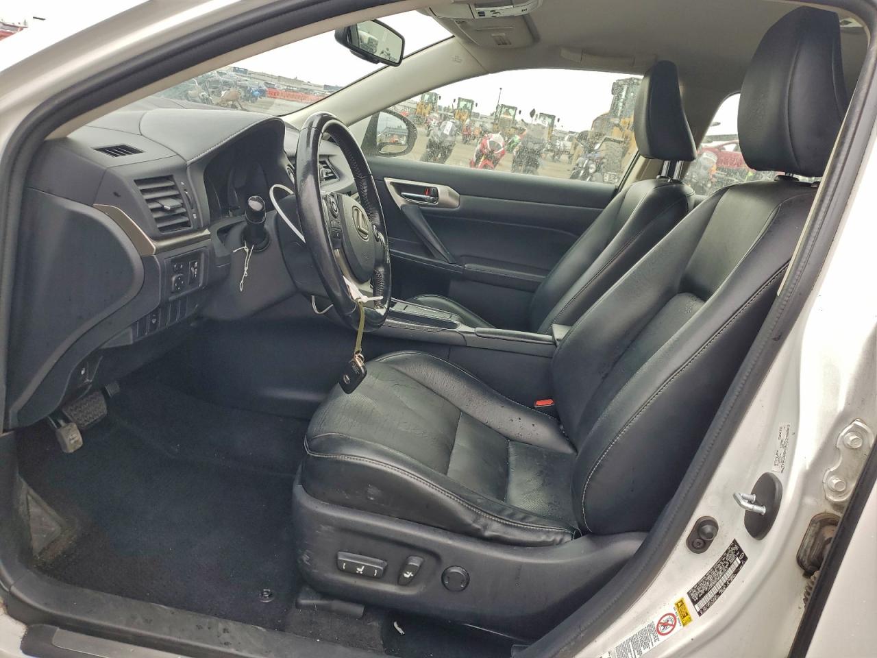 2016 LEXUS CT 200 photo 7