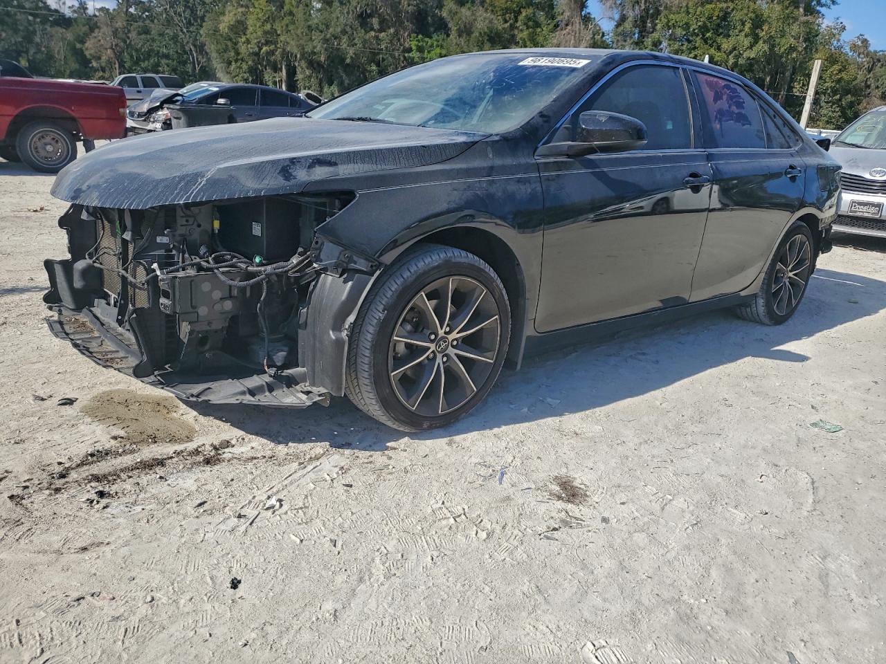 2017 TOYOTA CAMRY