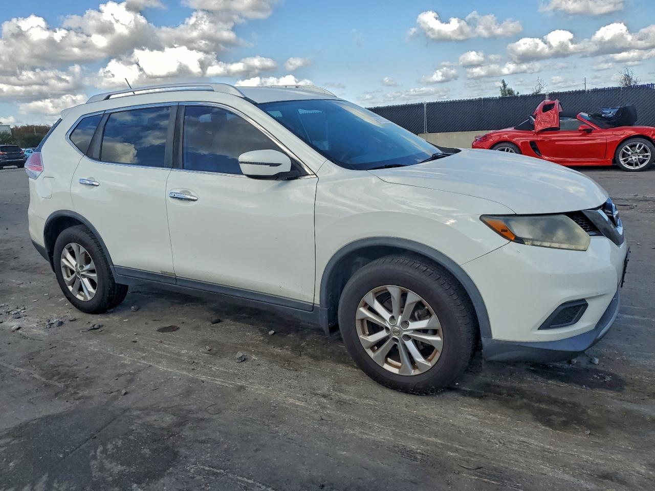 2016 NISSAN ROGUE S photo 4