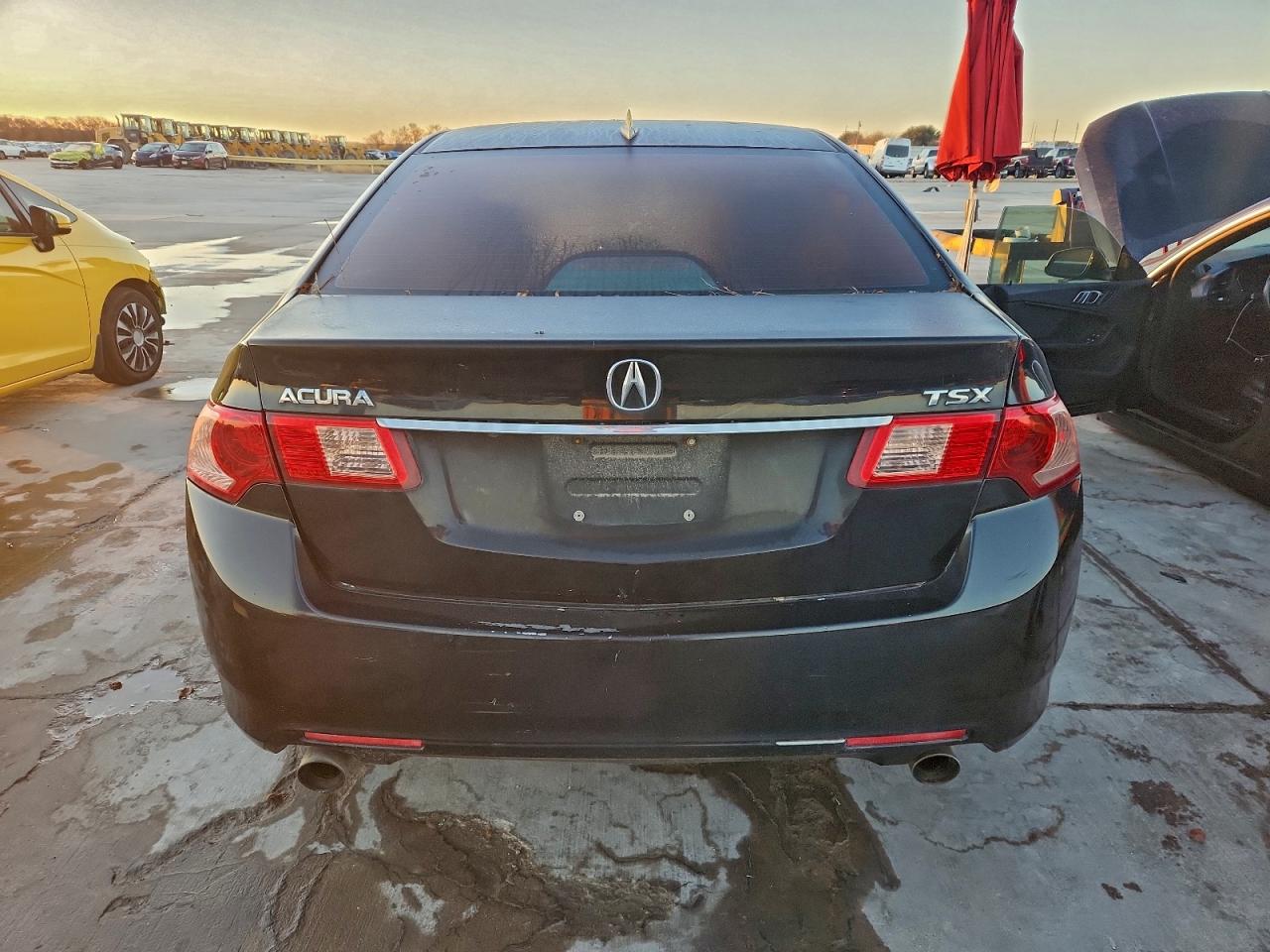 2011 ACURA TSX photo 6