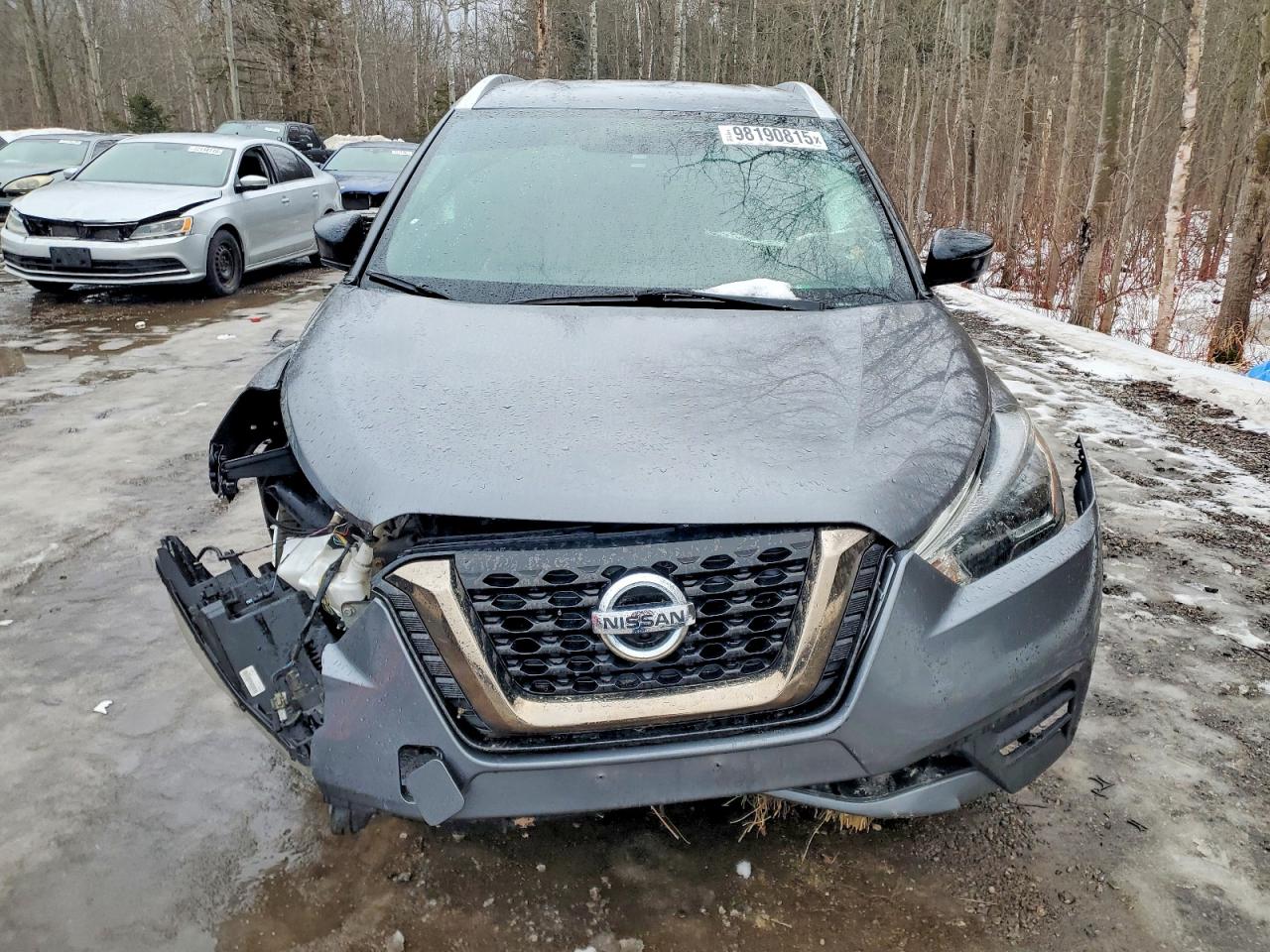 2019 NISSAN KICKS S photo 5