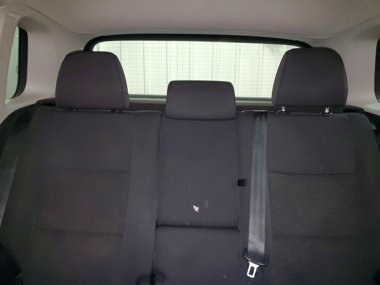 2013 VOLKSWAGEN TIGUAN S photo 10