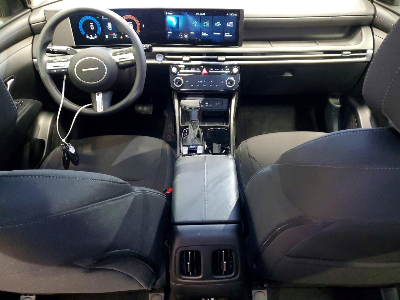 2025 HYUNDAI TUCSON SEL photo 8