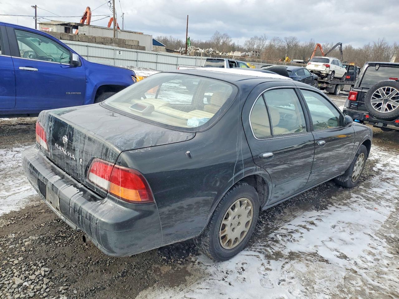 1998 NISSAN MAXIMA GLE photo 3