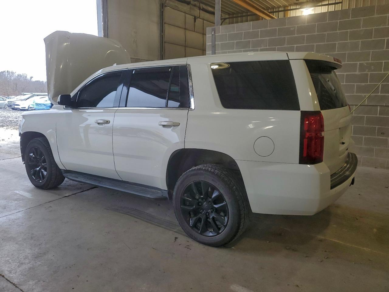 2016 CHEVROLET TAHOE SPECIAL photo 2