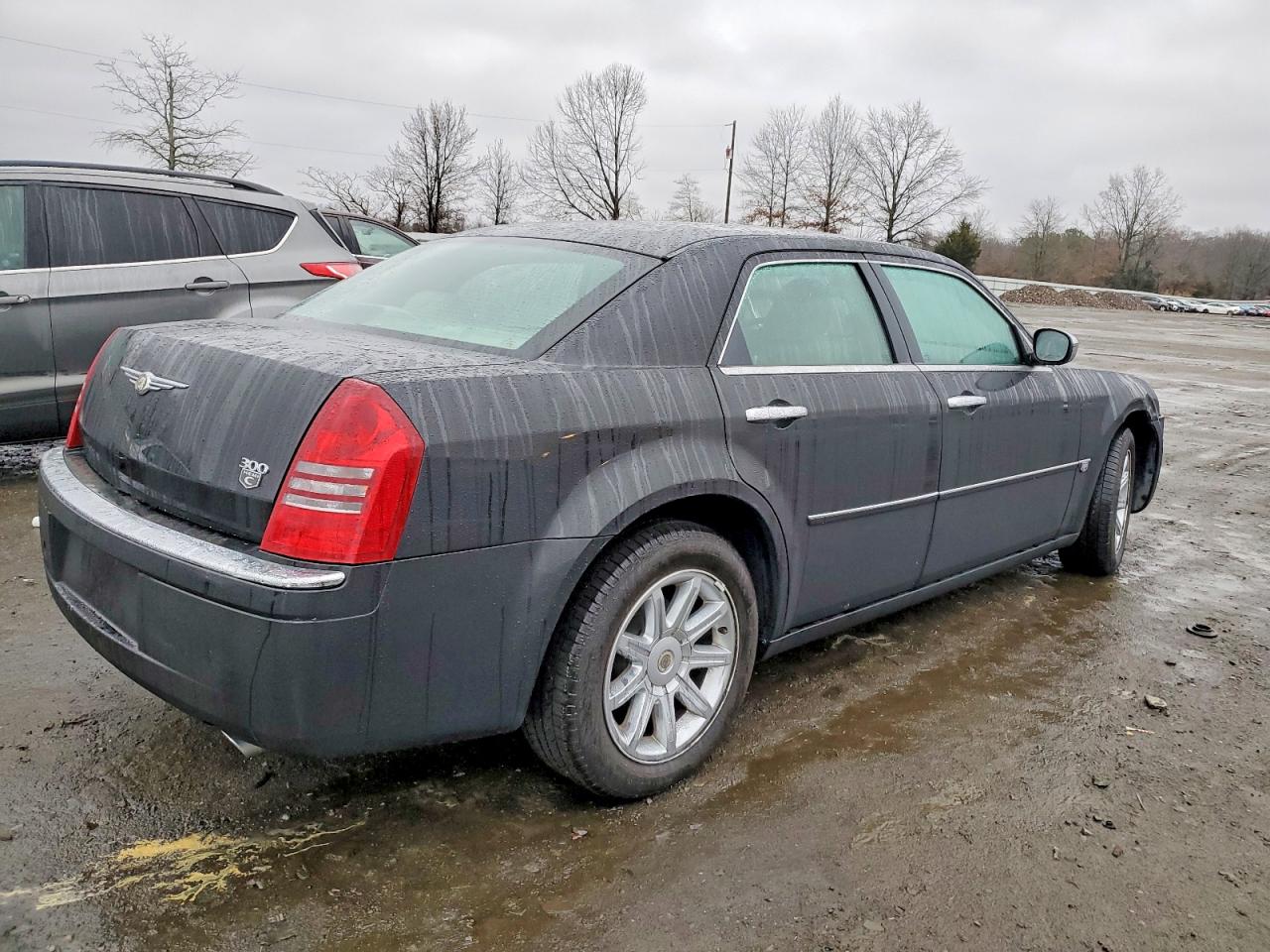 2005 CHRYSLER 300C photo 3