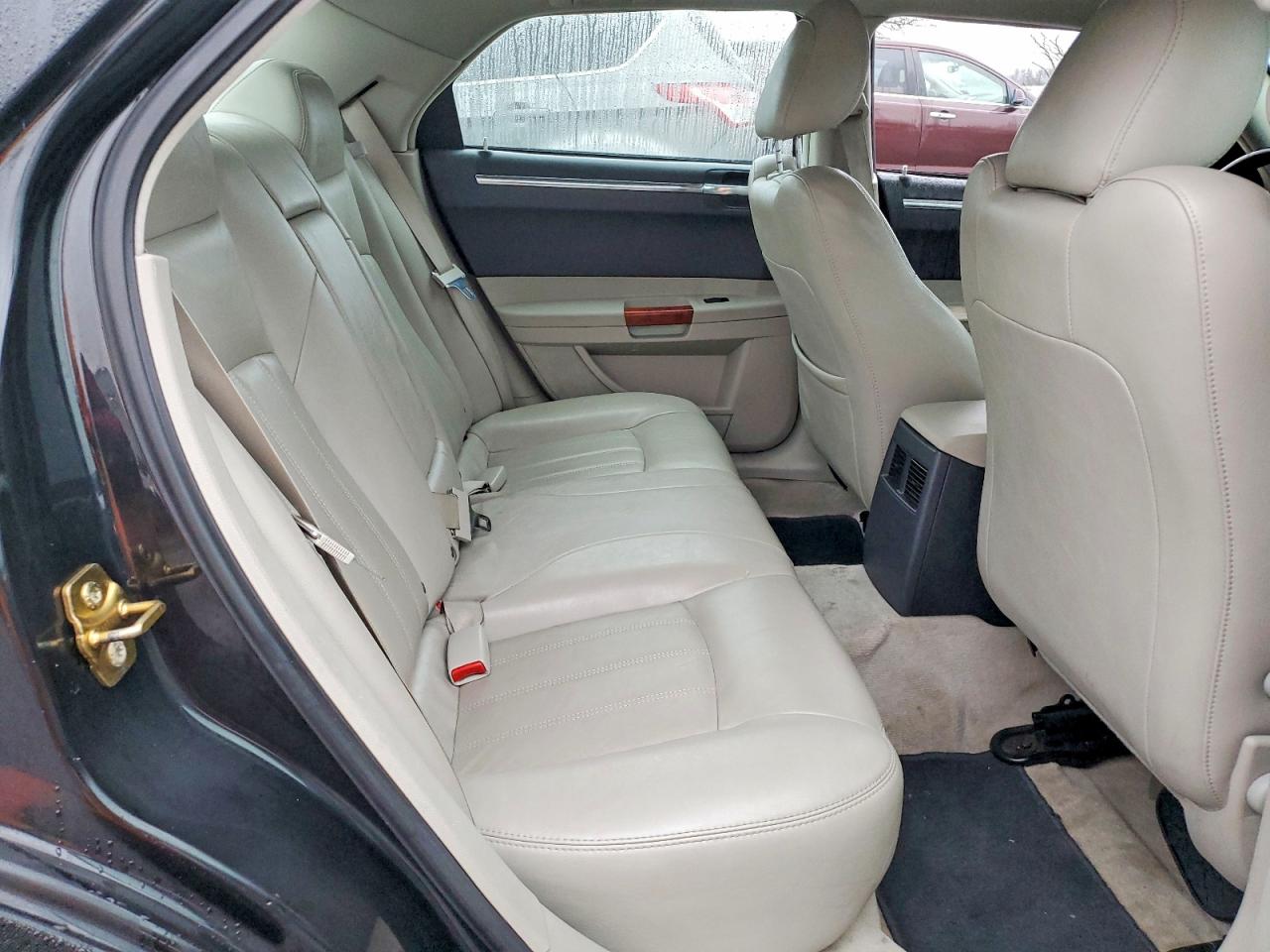 2005 CHRYSLER 300C photo 10