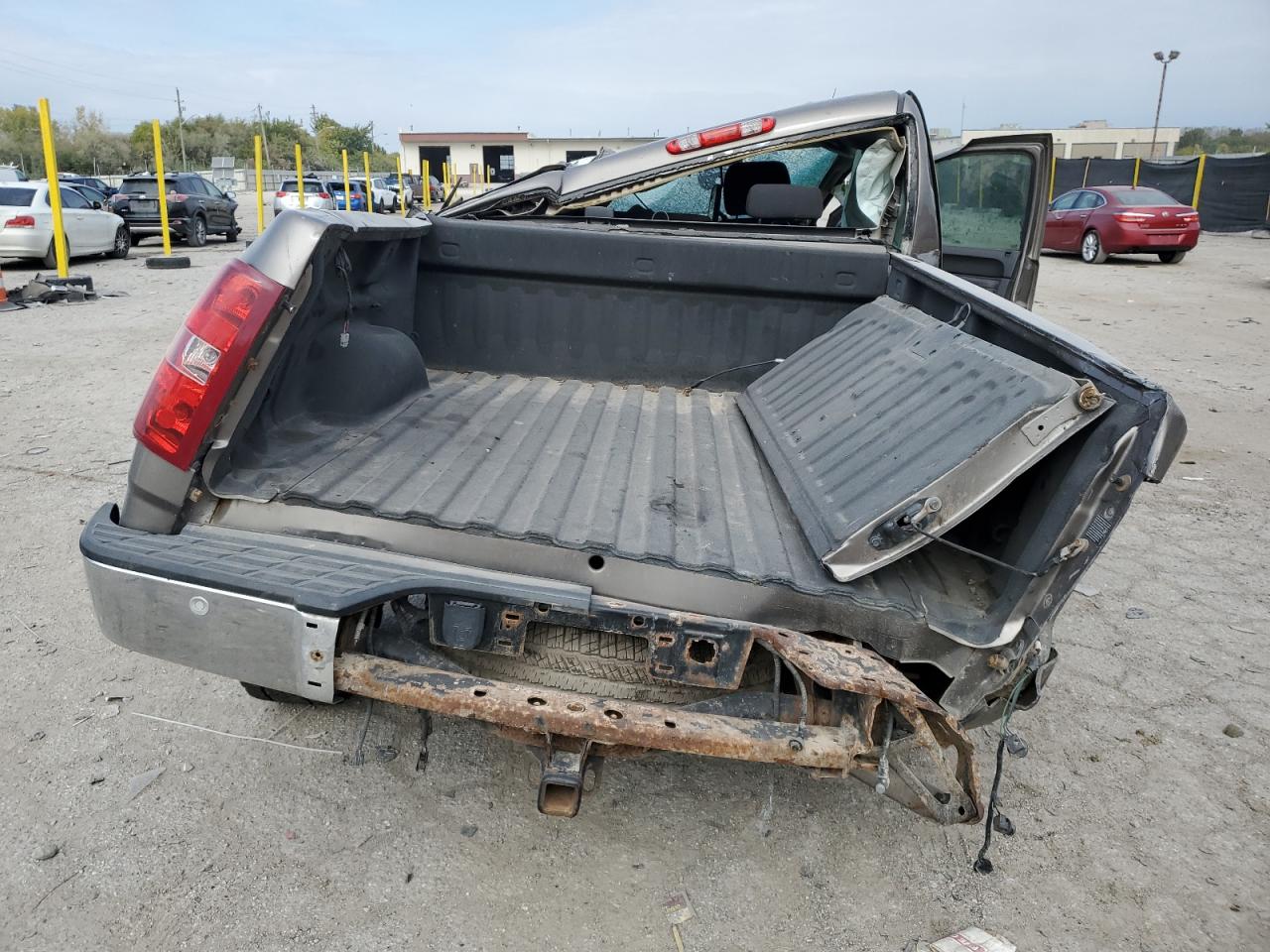 2013 CHEVROLET SILVERADO K1500 LT photo 6