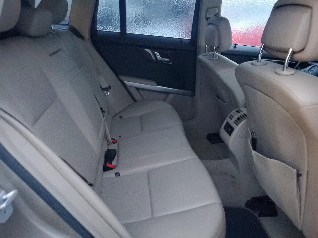 2010 MERCEDES-BENZ GLK 350 4MATIC photo 11