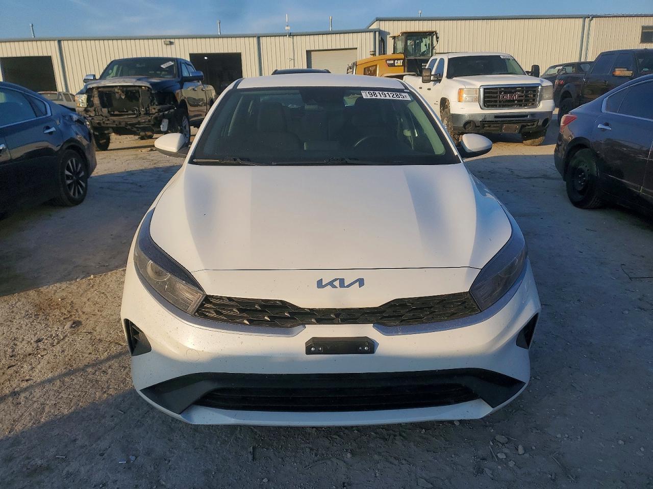 2024 KIA FORTE LXS photo 5