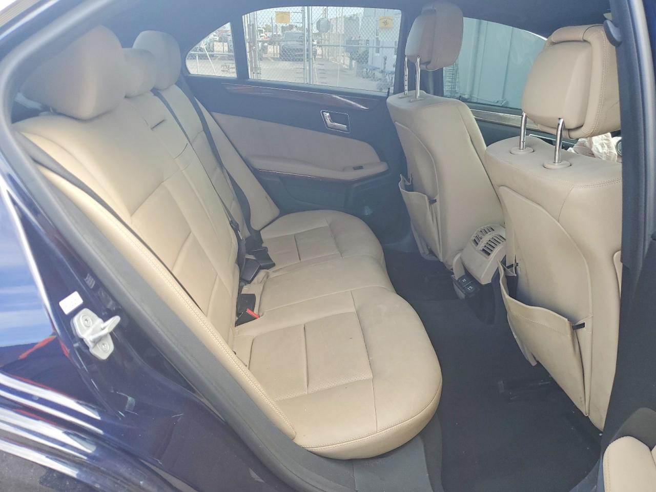 2011 MERCEDES-BENZ E 350 photo 10