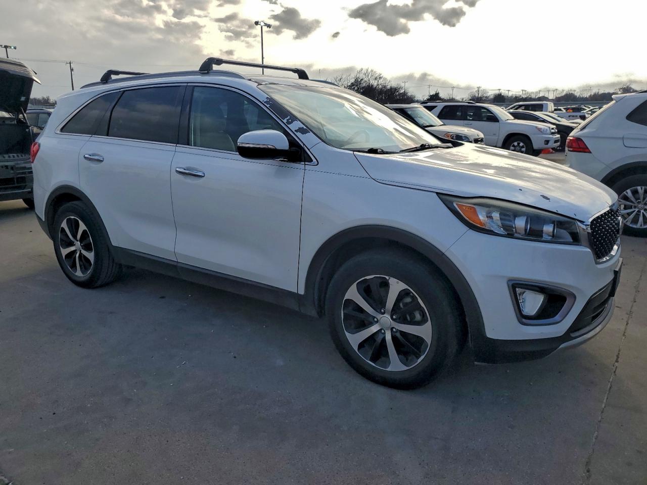 2016 KIA SORENTO EX photo 4
