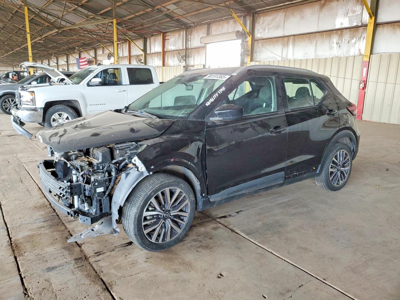 2021 NISSAN KICKS
