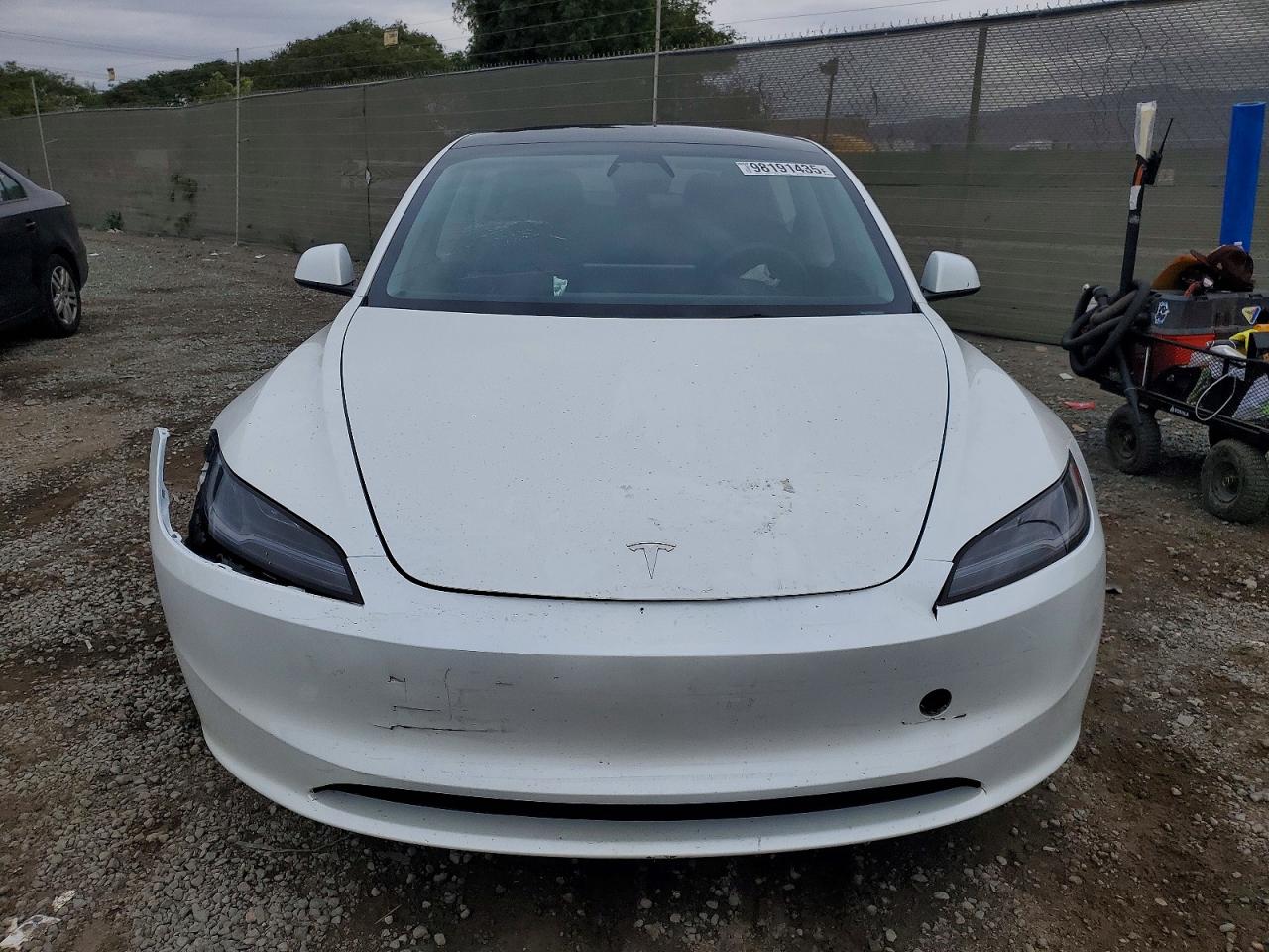 2024 TESLA MODEL 3 photo 5