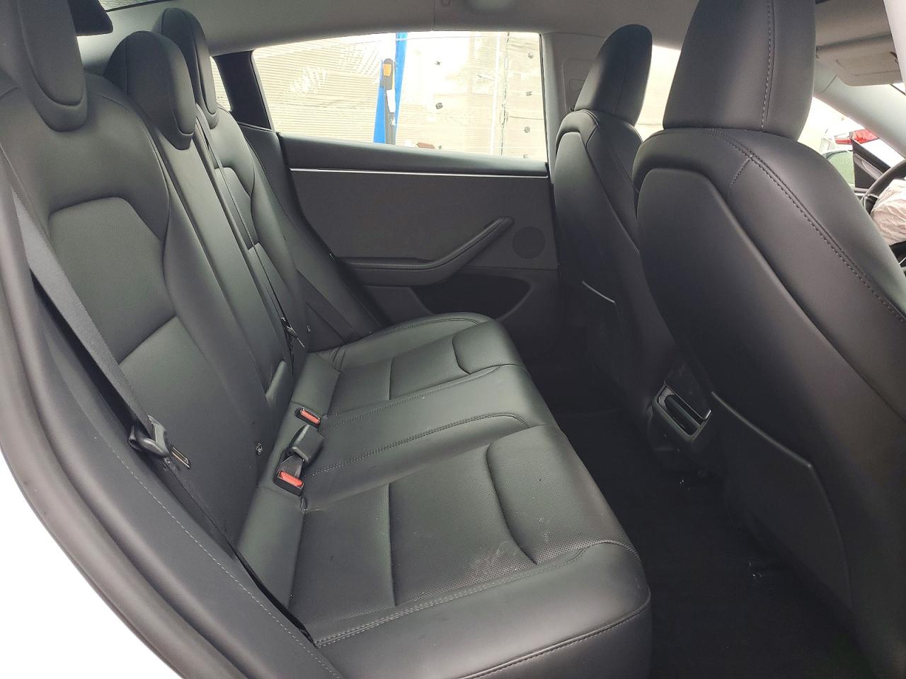 2024 TESLA MODEL 3 photo 10