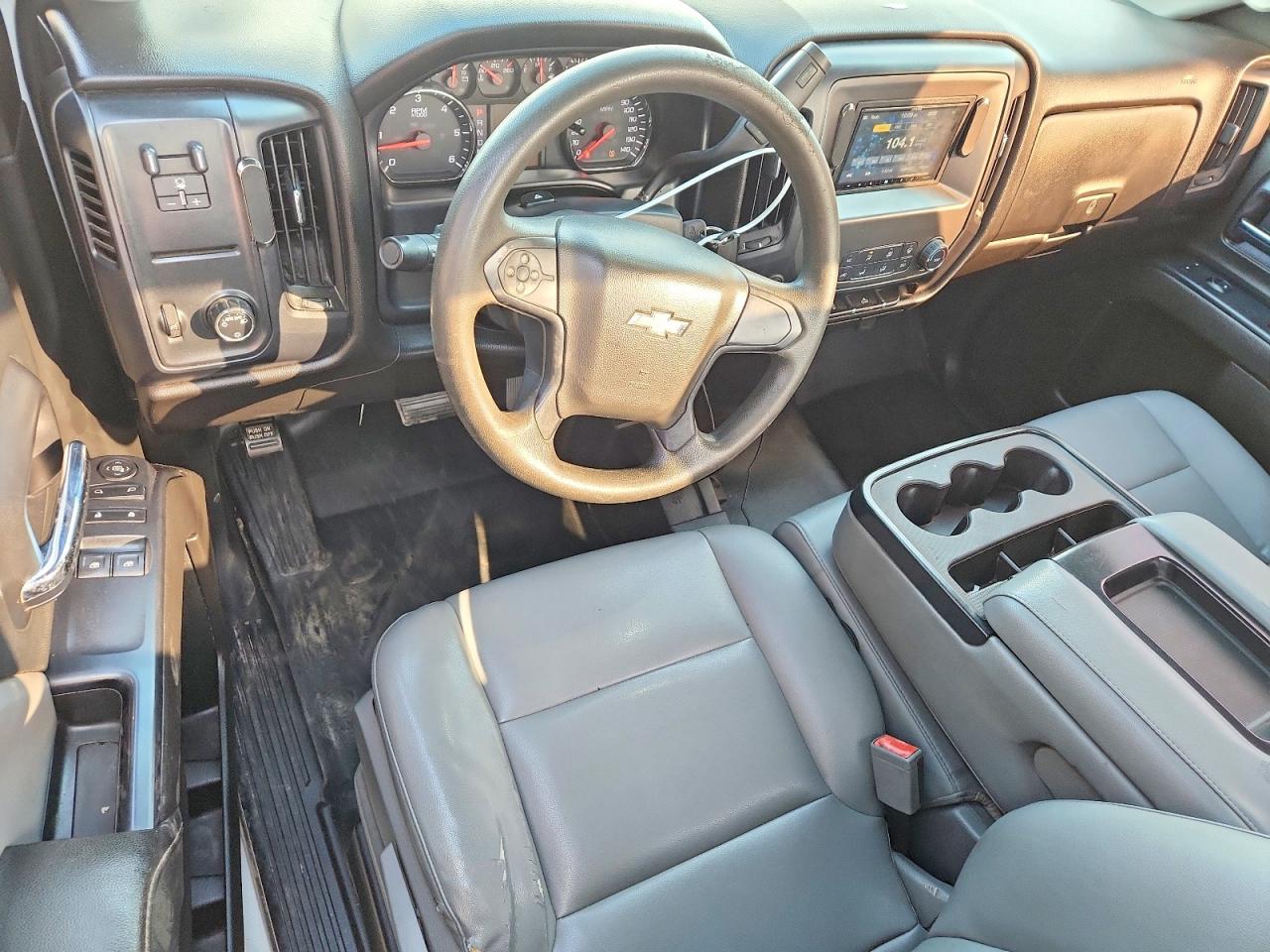 2015 CHEVROLET SILVERADO K1500 photo 8