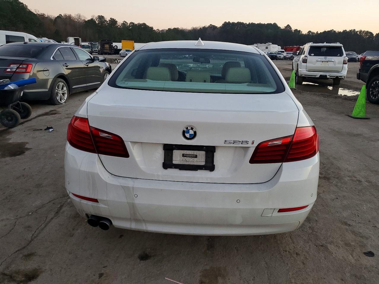 2015 BMW 528 I photo 11