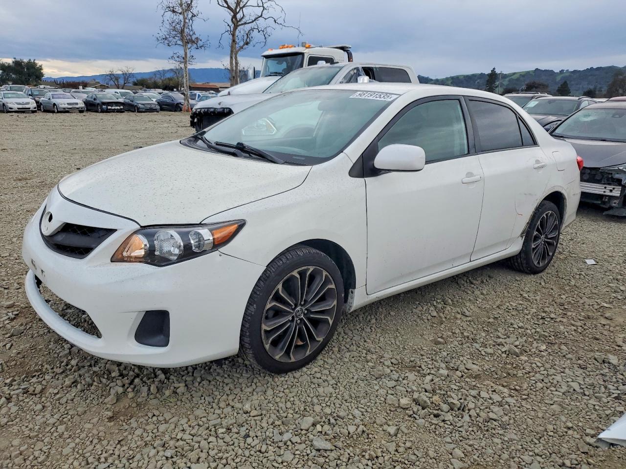 2011 TOYOTA COROLLA