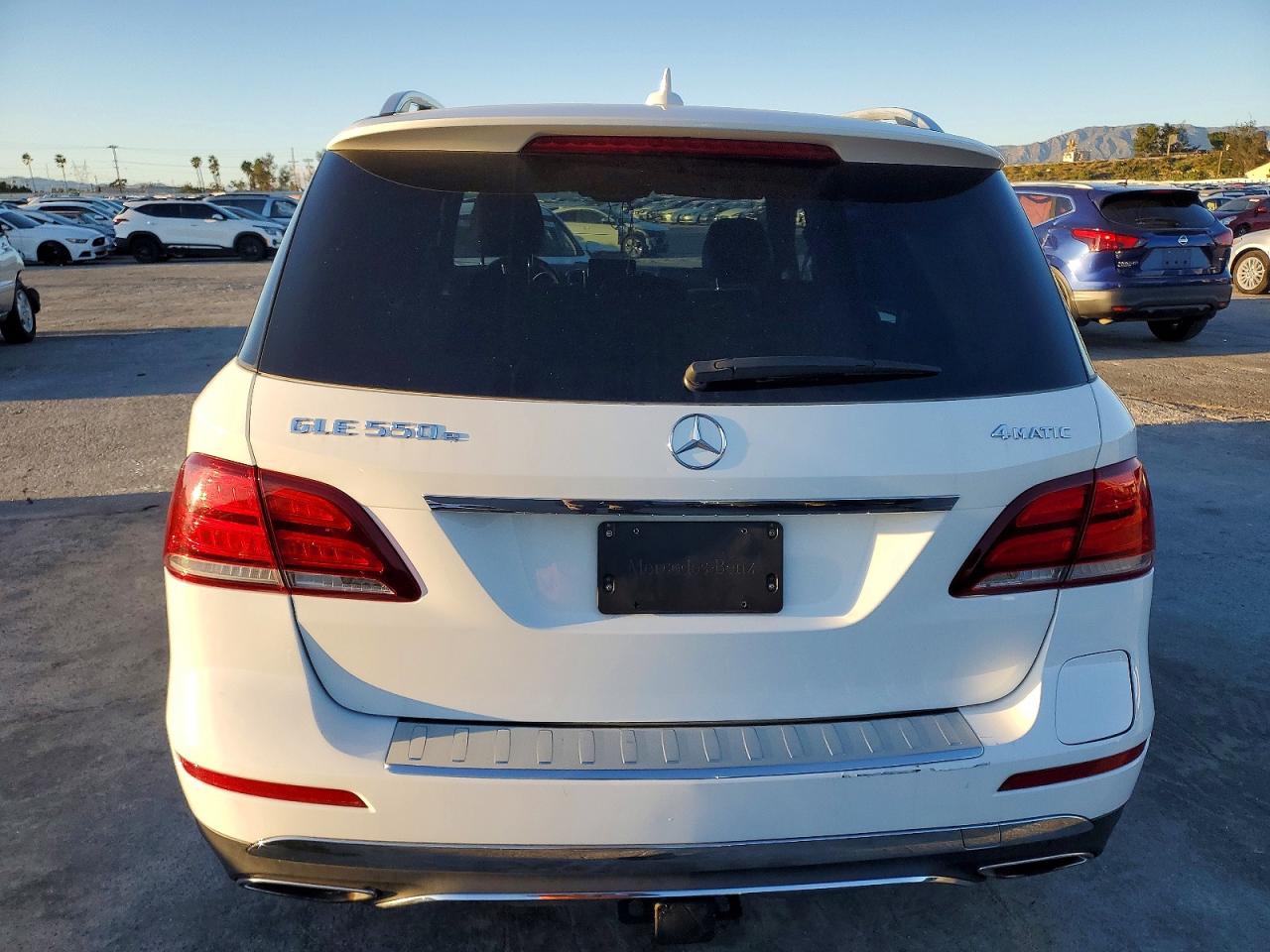 2016 MERCEDES-BENZ GLE 550E 4MATIC photo 11