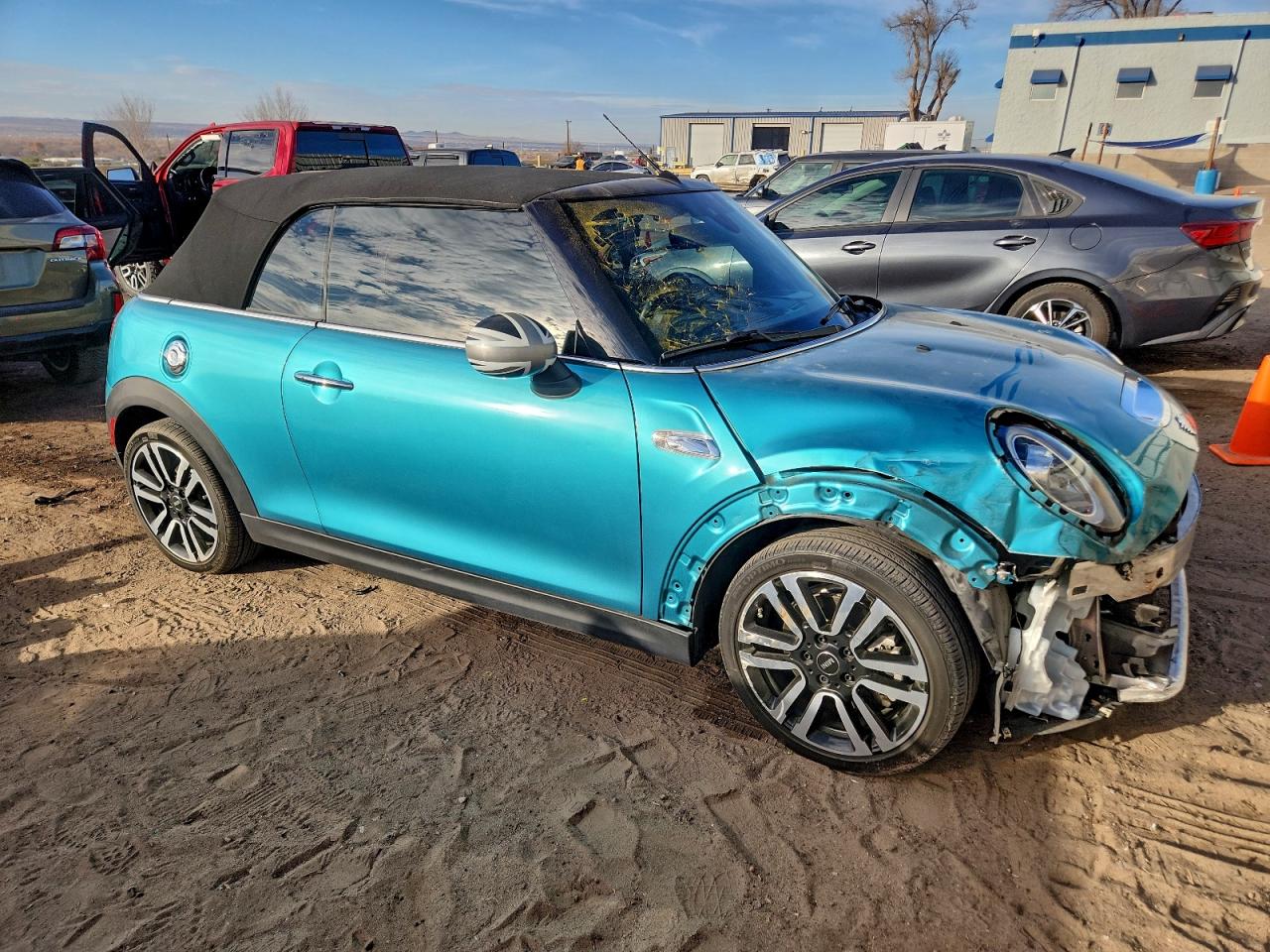 2019 MINI COOPER S photo 4