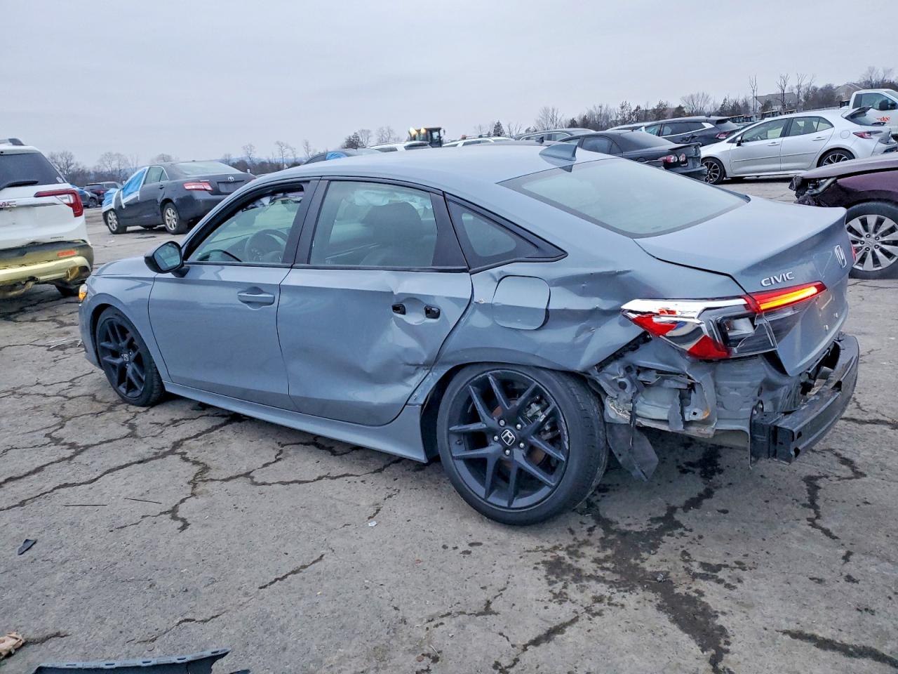 2022 HONDA CIVIC SPORT photo 2