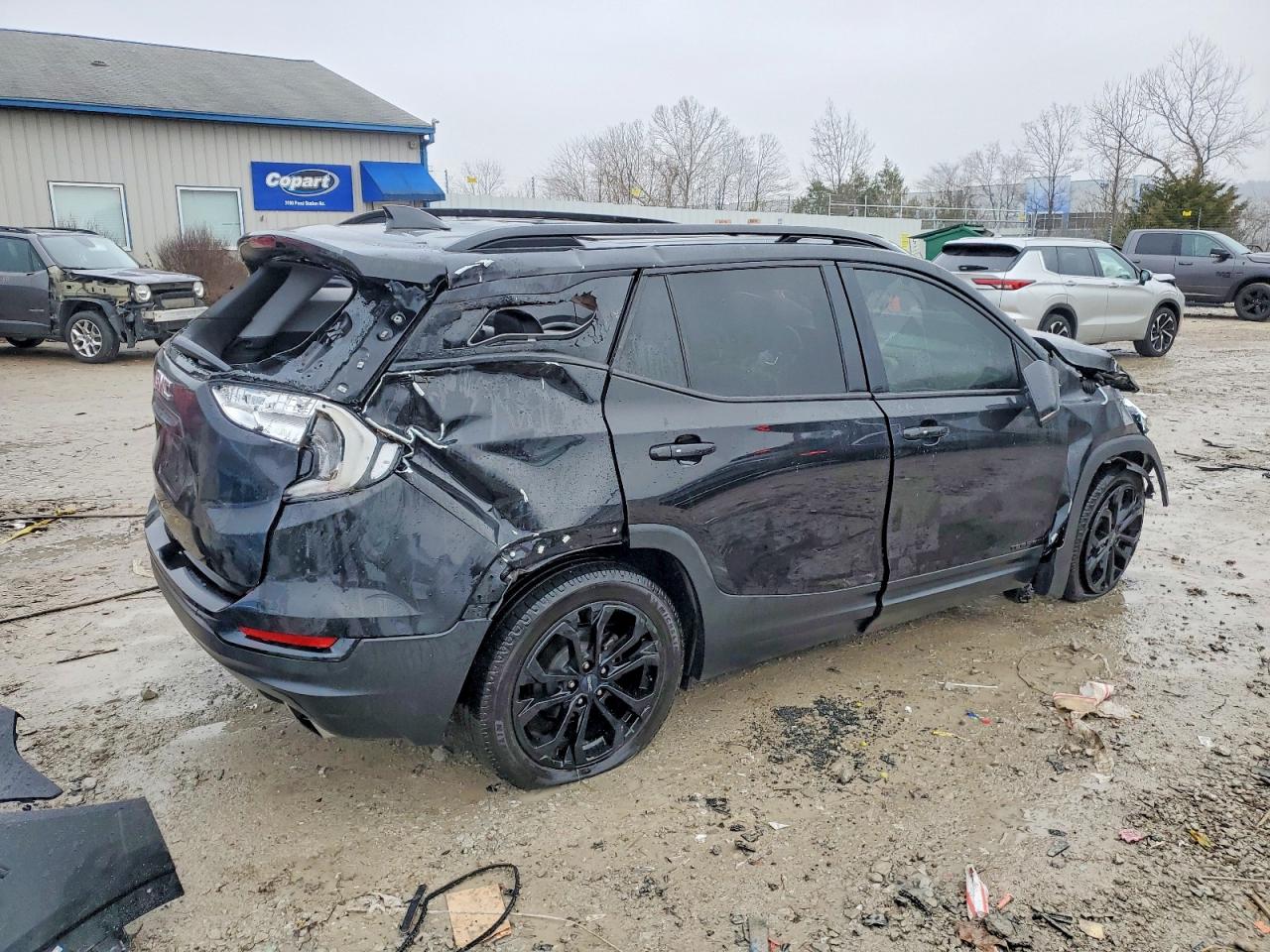 2019 GMC TERRAIN SLT photo 3