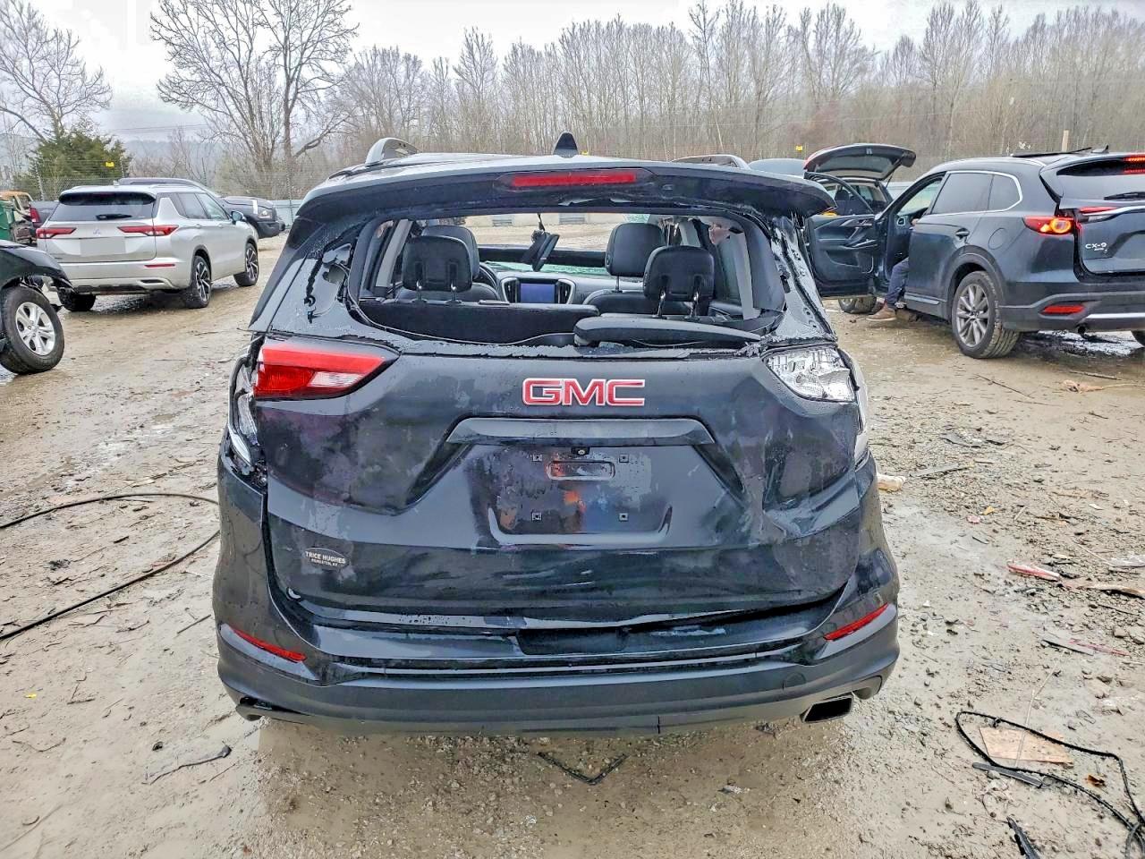 2019 GMC TERRAIN SLT photo 6
