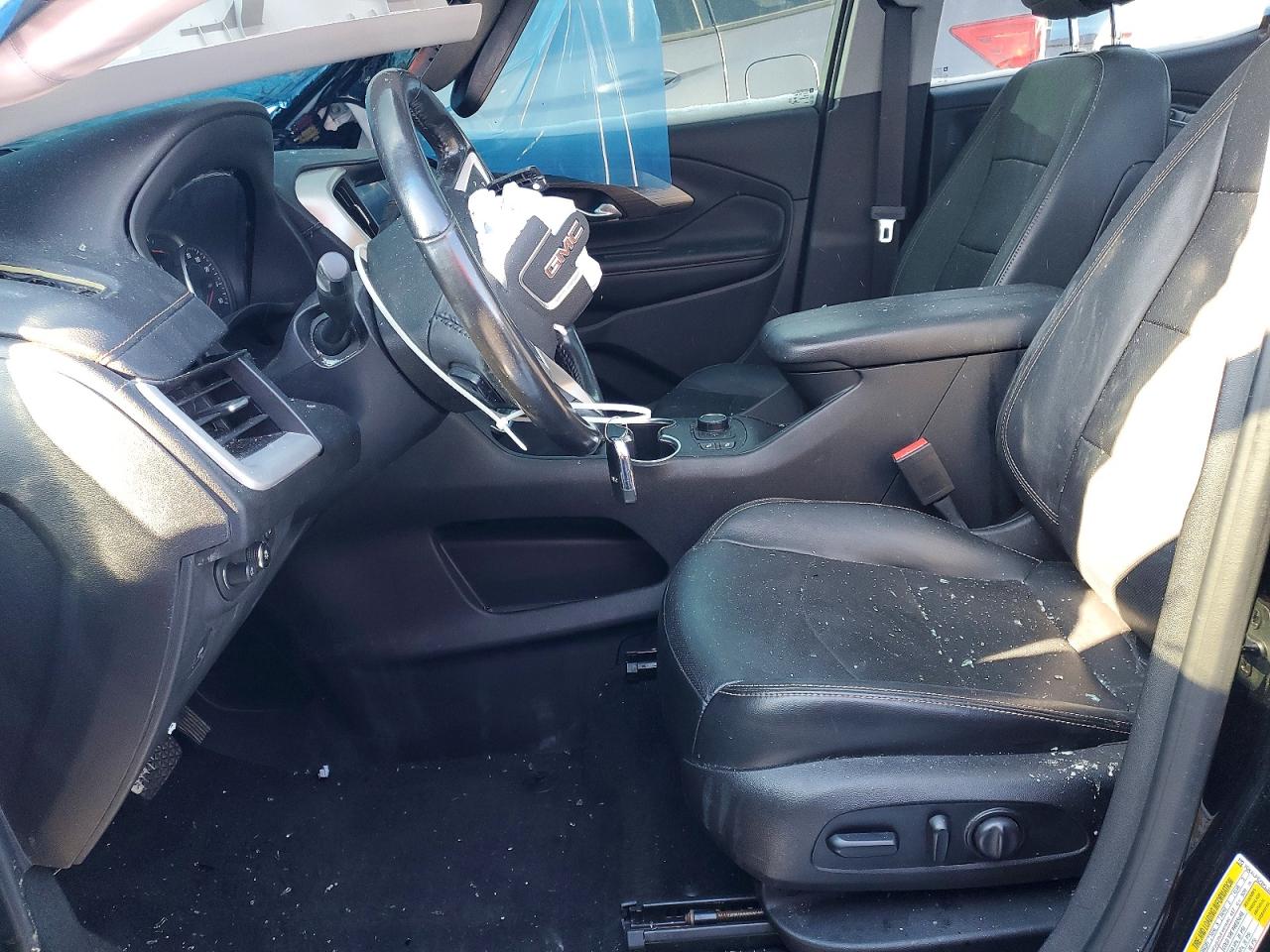 2019 GMC TERRAIN SLT photo 7