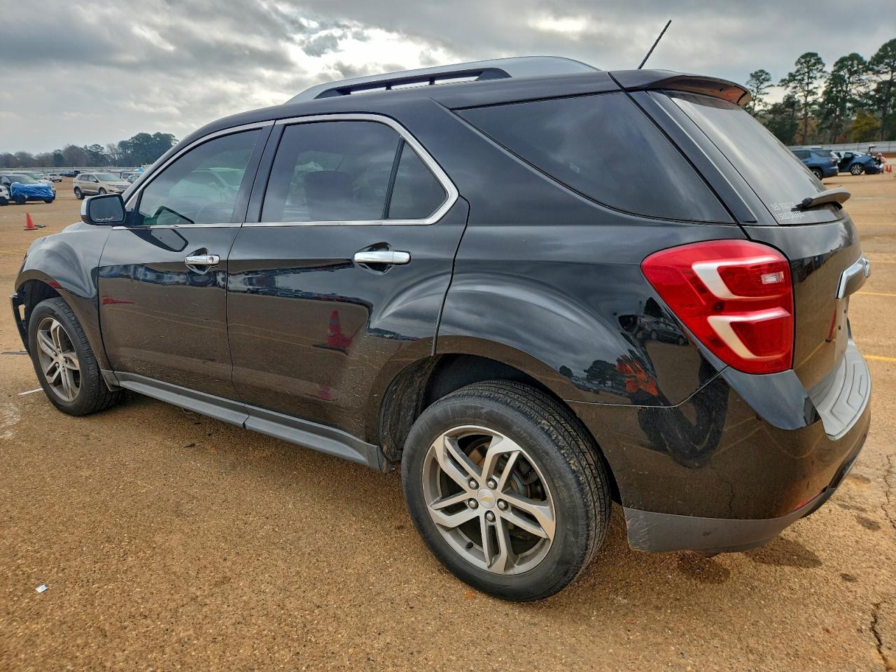 2016 CHEVROLET EQUINOX LTZ photo 3