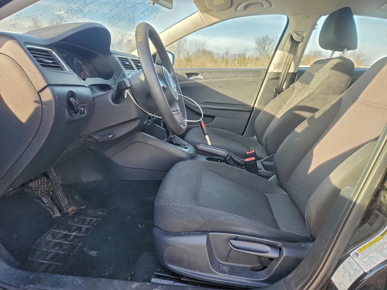 2013 VOLKSWAGEN JETTA BASE photo 7