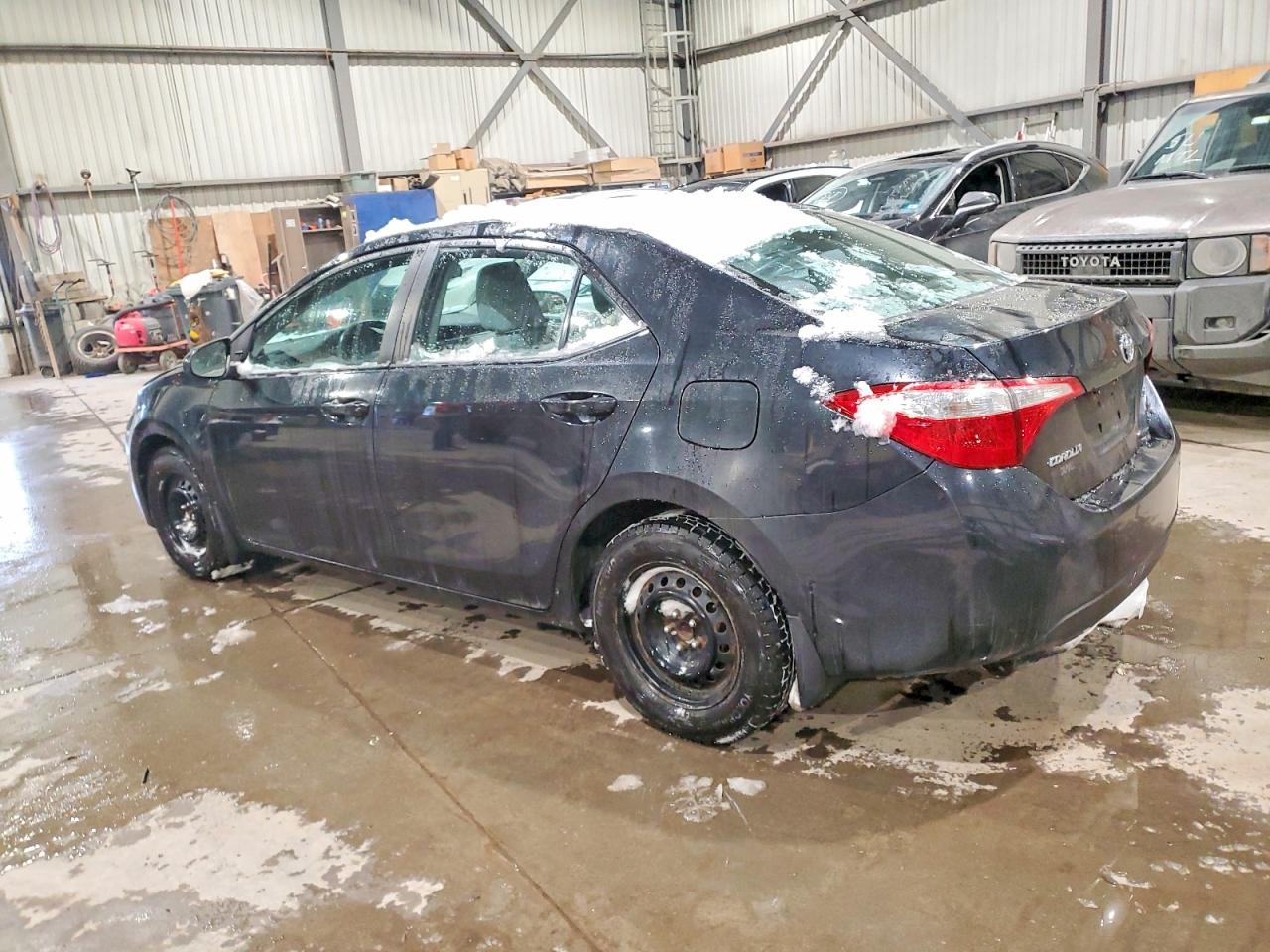 2014 TOYOTA COROLLA L photo 2