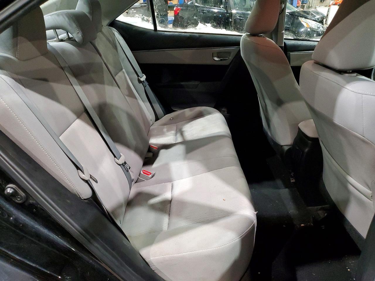 2014 TOYOTA COROLLA L photo 10
