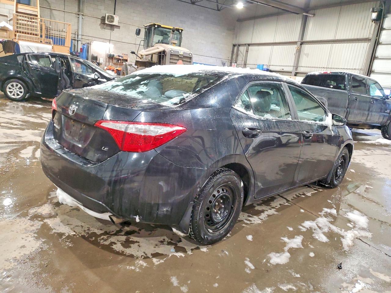 2014 TOYOTA COROLLA L photo 3