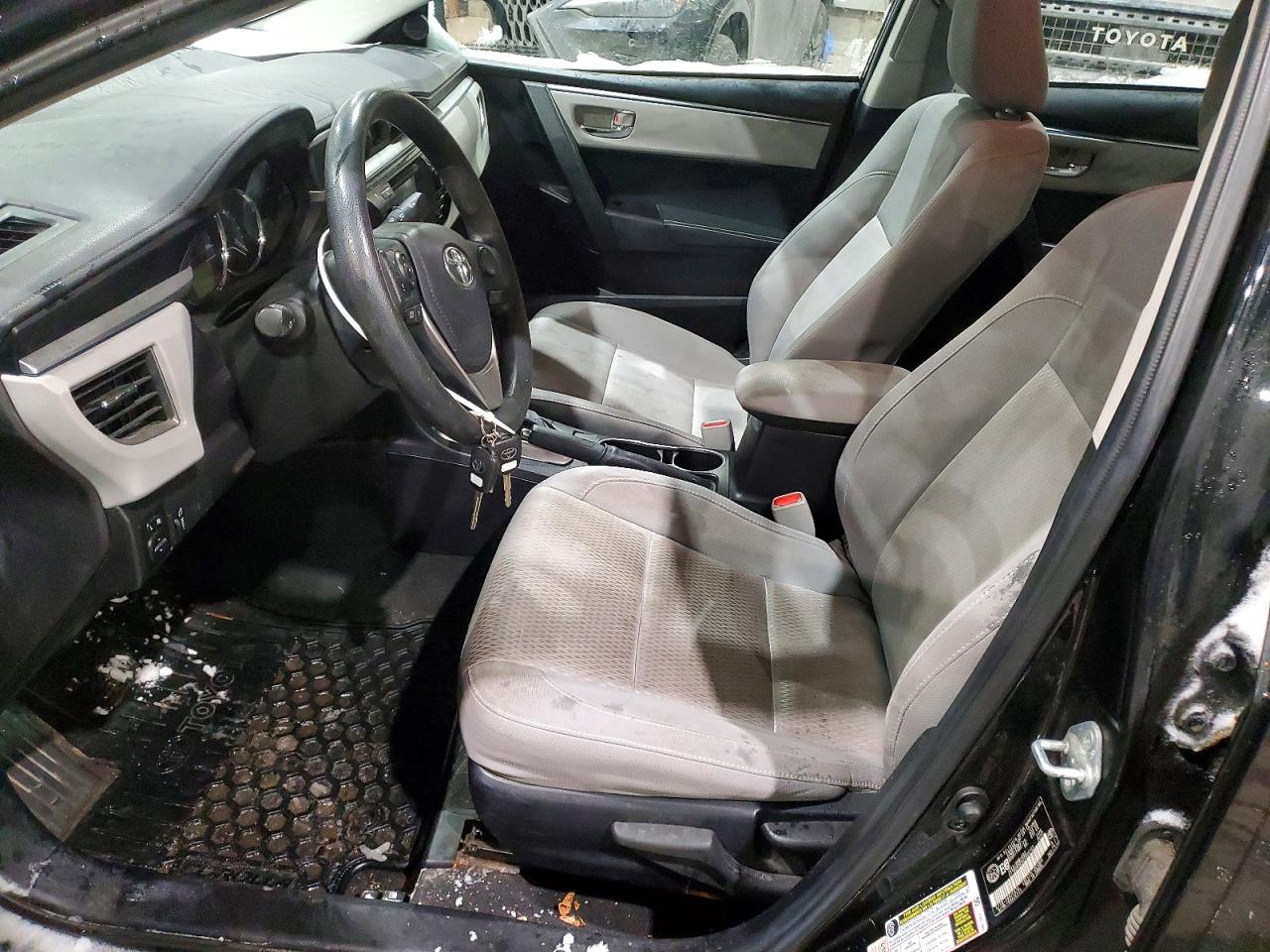 2014 TOYOTA COROLLA L photo 7