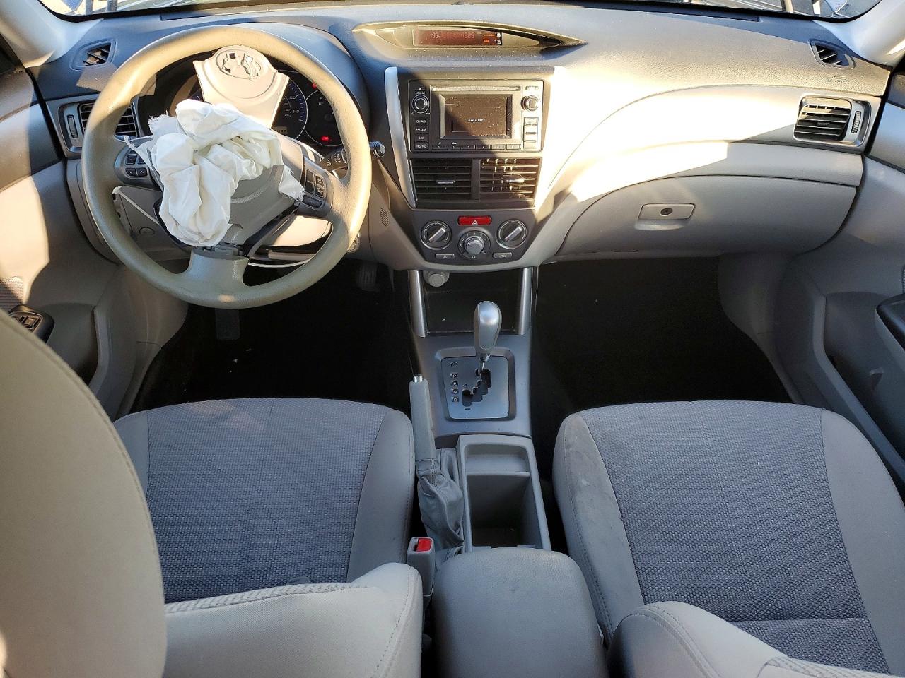 2013 SUBARU FORESTER 2.5X PREMIUM photo 8