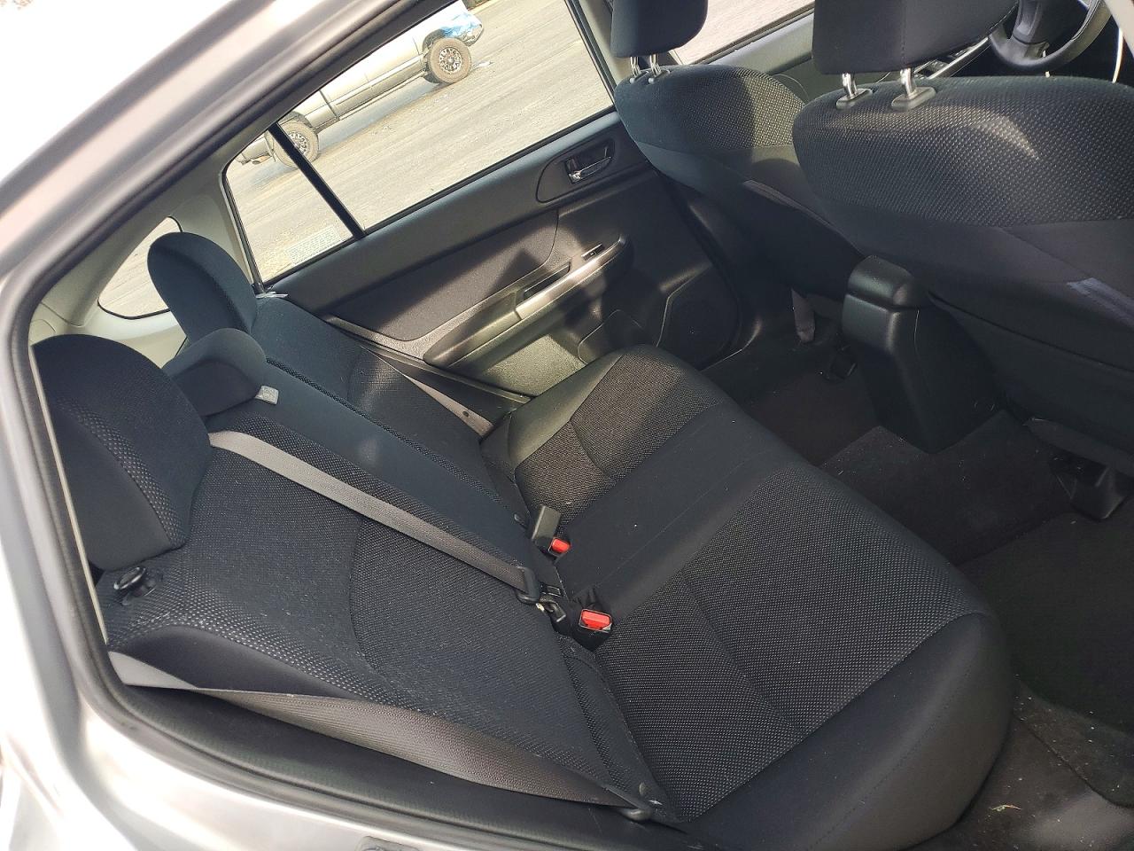 2015 SUBARU IMPREZA PREMIUM photo 10