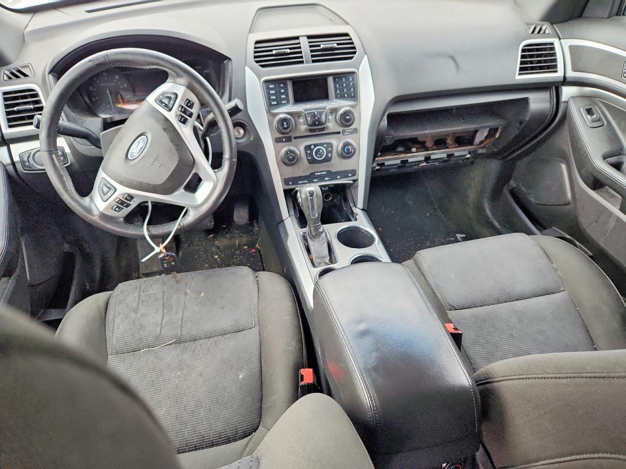 2014 FORD EXPLORER XLT photo 8
