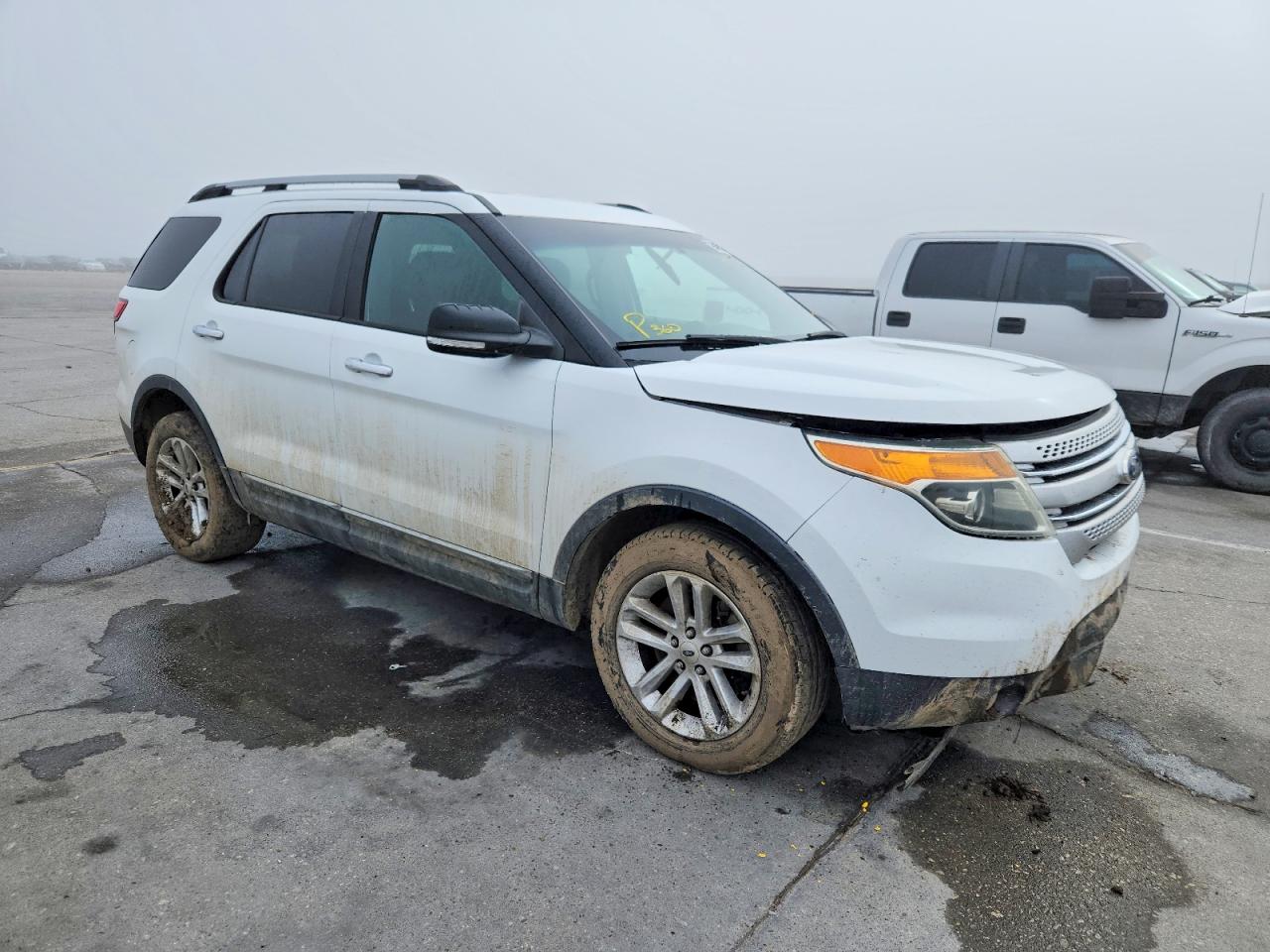 2014 FORD EXPLORER XLT photo 4