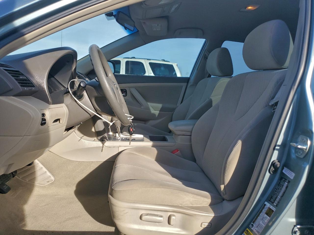 2009 TOYOTA CAMRY BASE photo 7
