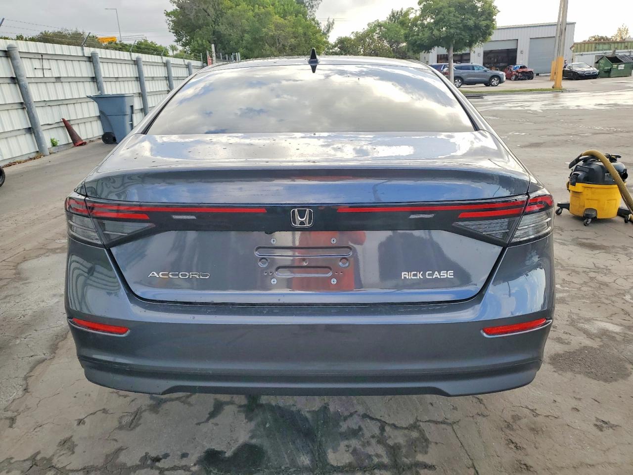 2025 HONDA ACCORD SE photo 11