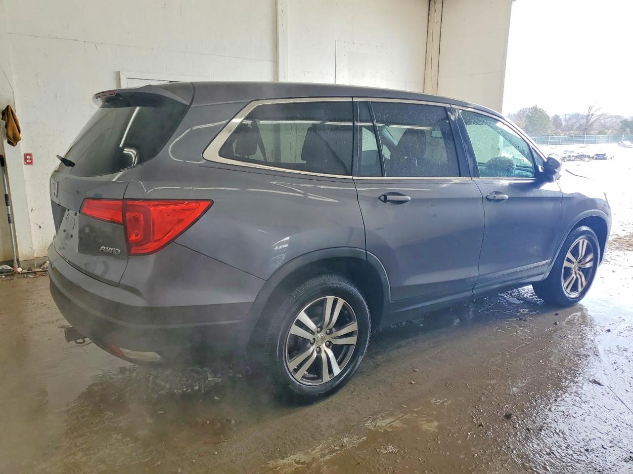 2016 HONDA PILOT EXLN photo 3