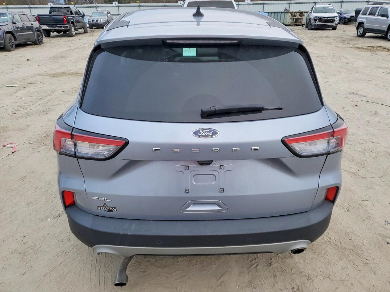 2022 FORD ESCAPE SEL photo 6